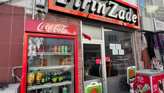 KAVAK EMLAK'TAN ŞEHRİN GÖBEĞİNDE DEVREN KİRALIK PASTANE